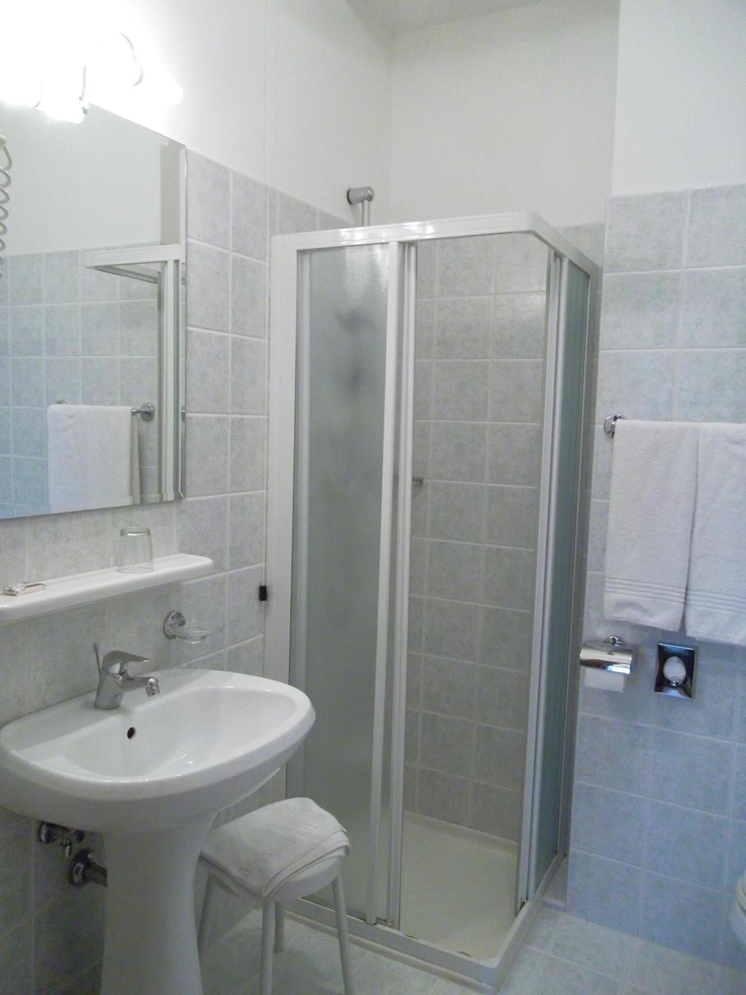 Hotel Dolina 2*